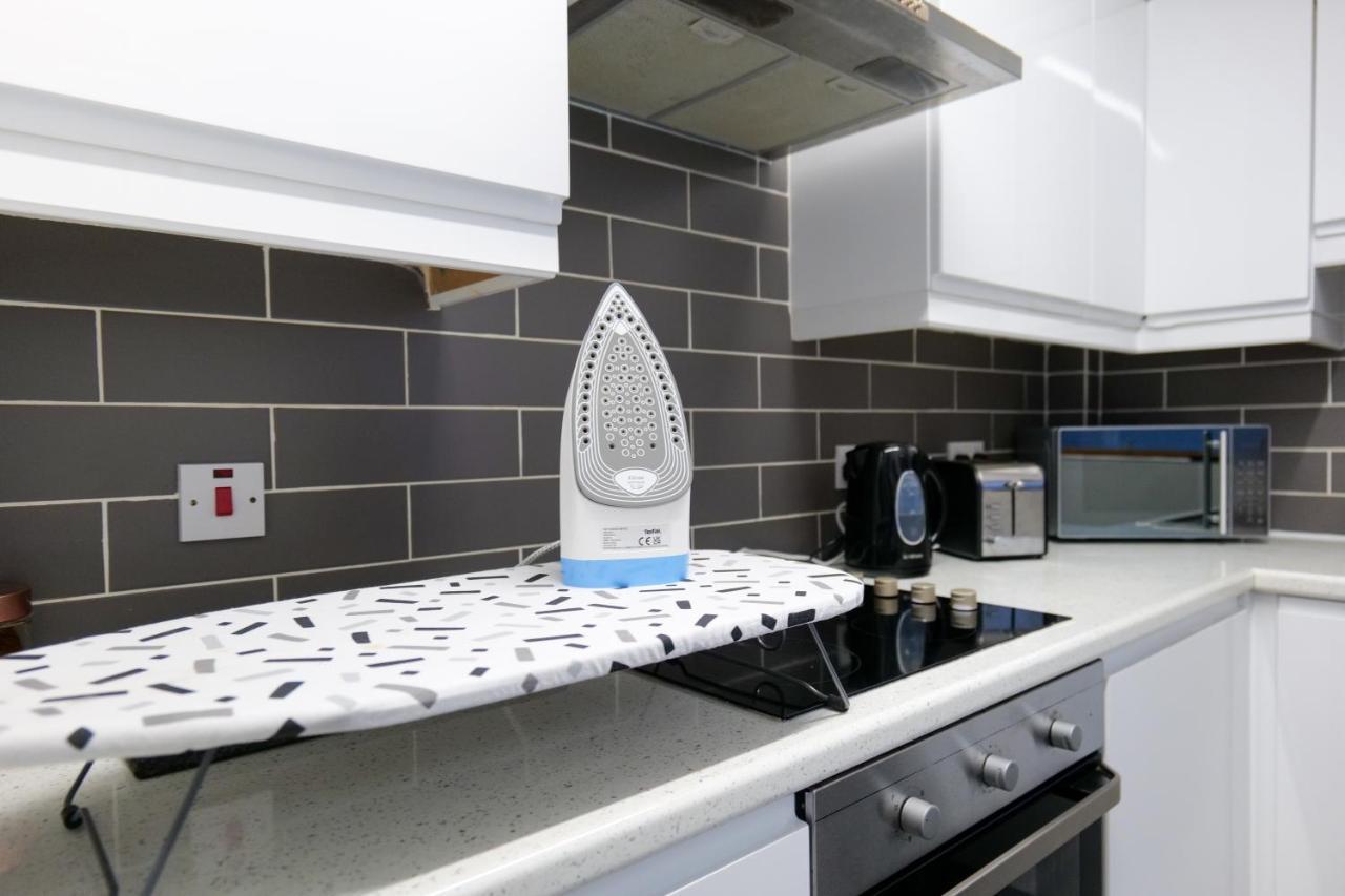 Broadway Belfast! Central Location! Sleeps 6! Exterior foto